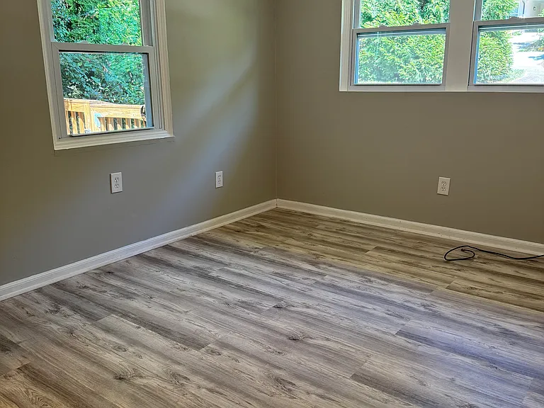 3063 Anthony Dr — Photo 17