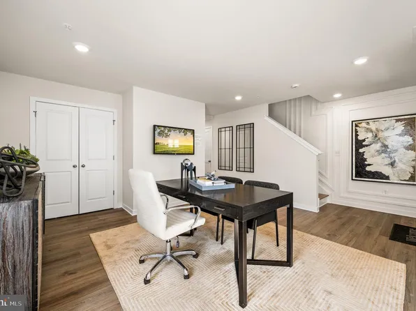 18 Anderson Dr, Bridgeport, PA 19405