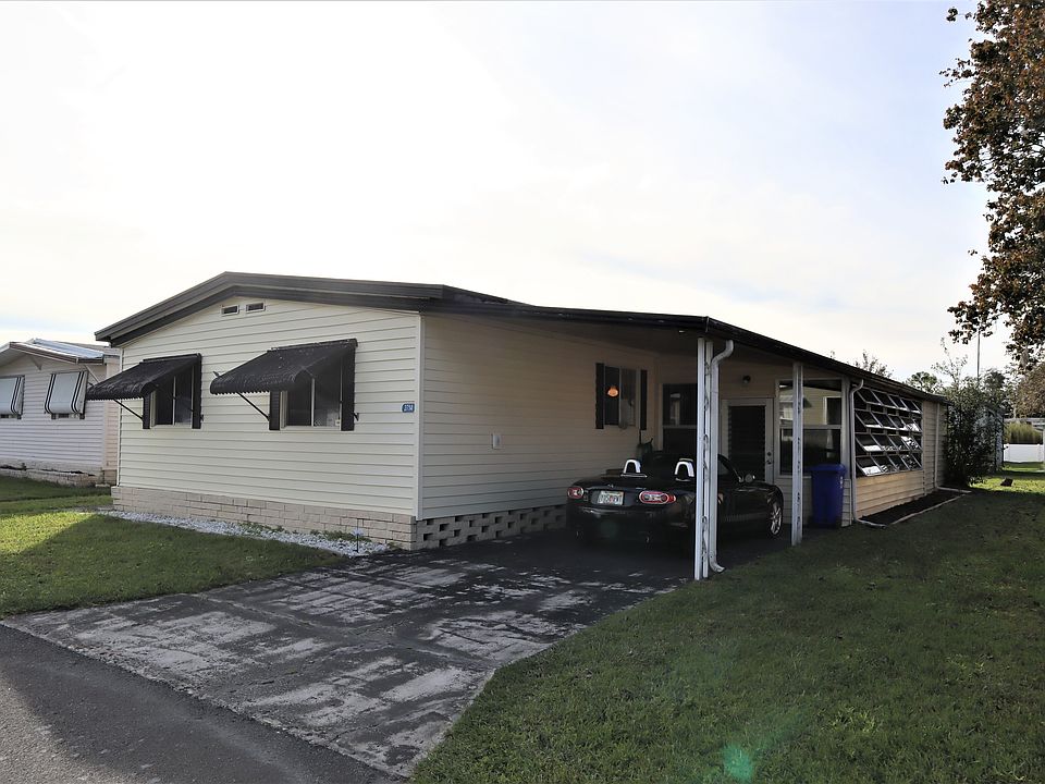 1st image of 2714 King George Ave
