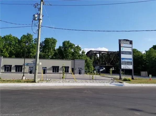 300 Main St, Woodstock, ON N4S 1T3