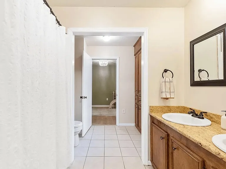 62 Sharmont Dr — Photo 26
