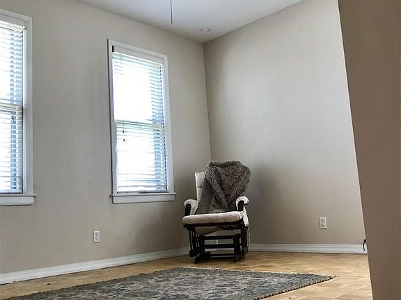 4th image of 104 Hill Ave