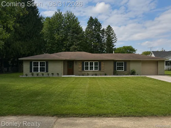 2840 Fenner St, Marlette, MI 48453