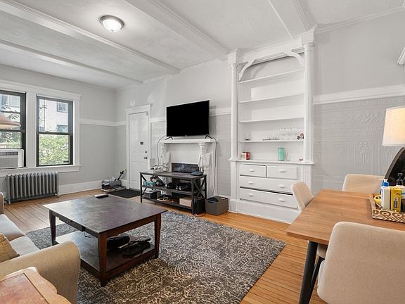 2nd image of 5 Bellvista Rd APT 1
