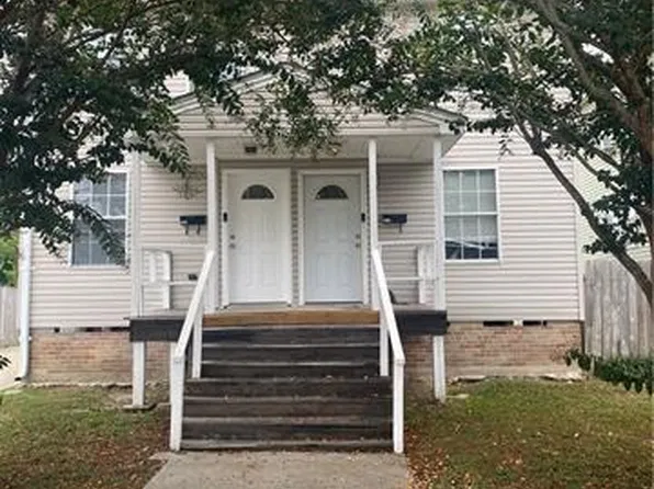 6221 Cameron Blvd, New Orleans, LA 70122
