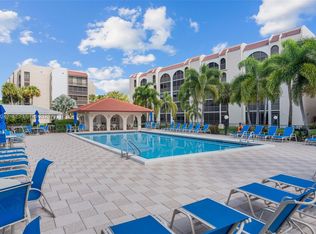Lakes Of Environ, Fort Lauderdale, FL 33319