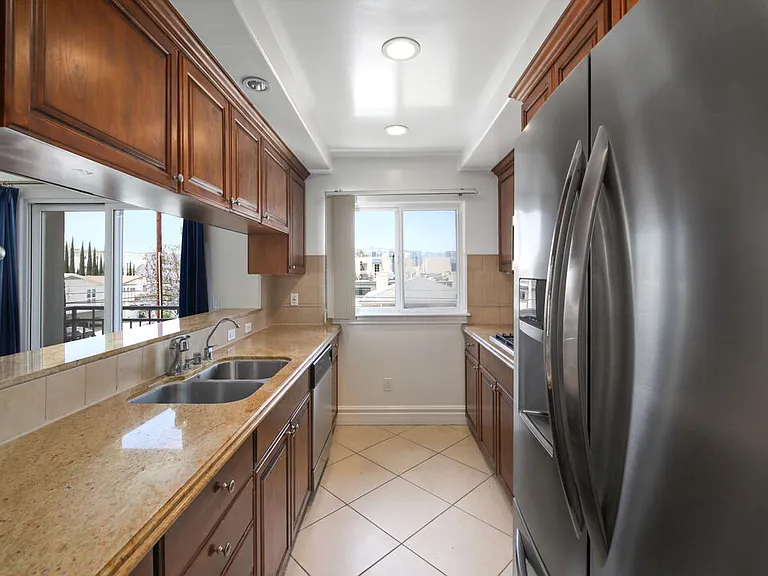 8610 Chalmers Dr #201 — Photo 2