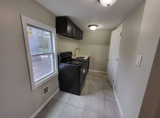 514 S 16th St FLOOR 3, Newark, NJ 07103
