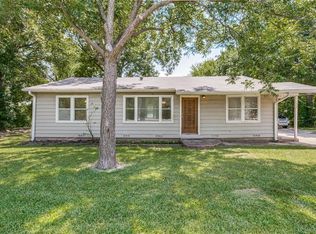 732 W Parkerville Rd, Cedar Hill, TX 75104