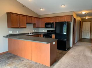 3989 Nicholas Dr #3, Menomonie, WI 54751