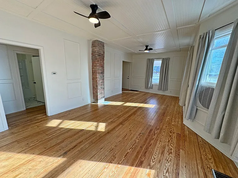 151 Harvard Ave — Photo 4
