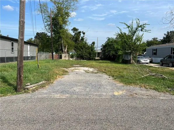 519 Paul Fredrick St, Luling, LA 70070
