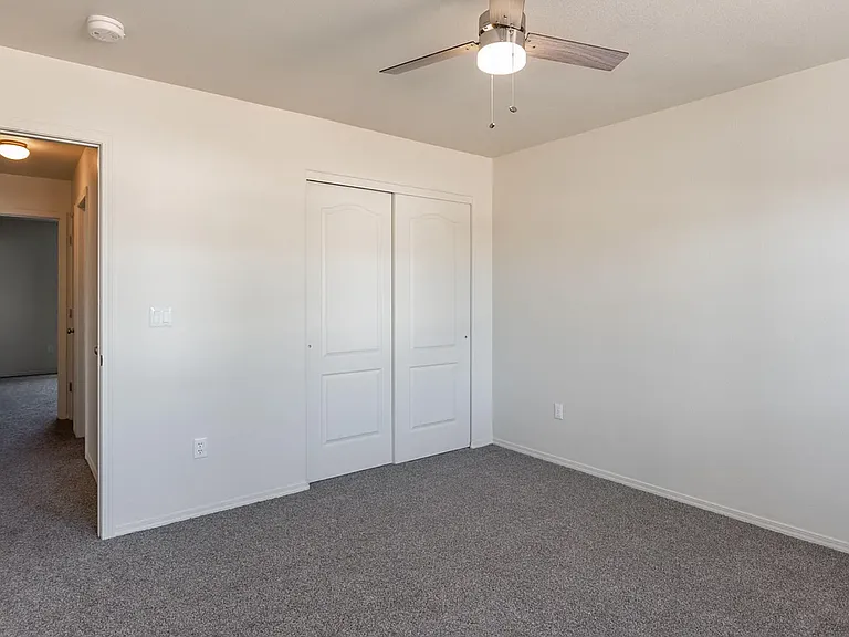 7851 E Marigold Ln — Photo 11