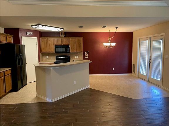 5th image of 7525 Fort Griffen Dr