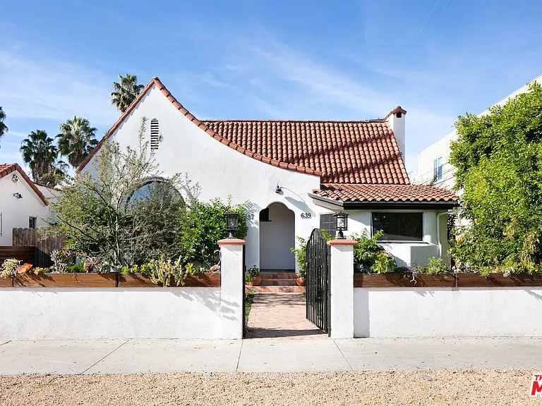 637 N Alta Vista Blvd — Photo 1