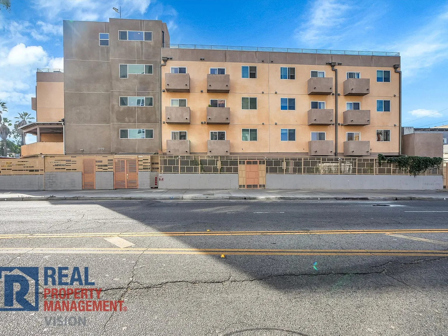 Westlake Park Square Apartments — Photo 3