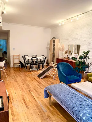 Rented by Spire Group | media 23