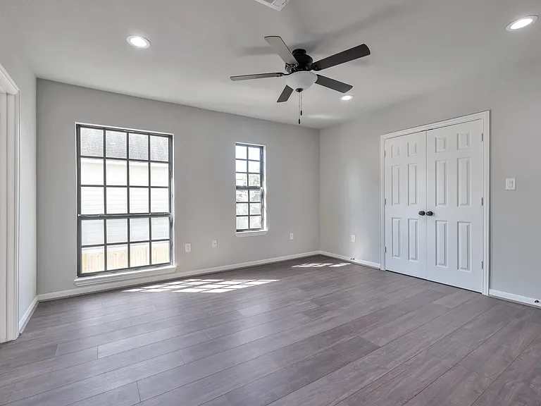 7312 Main St — Photo 22