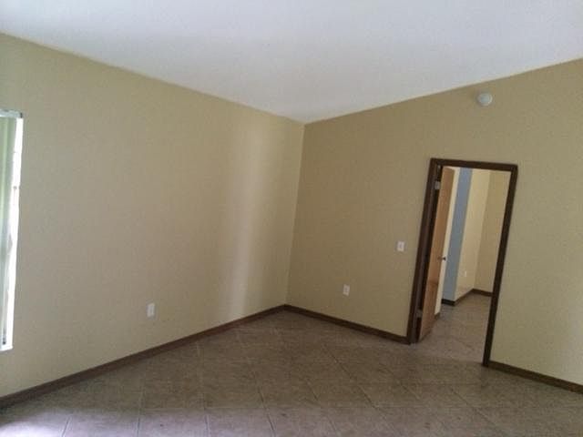 1st image of 2909 Cottageville St