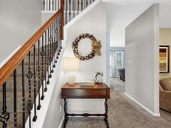 5th image of 2520 Brown Dr