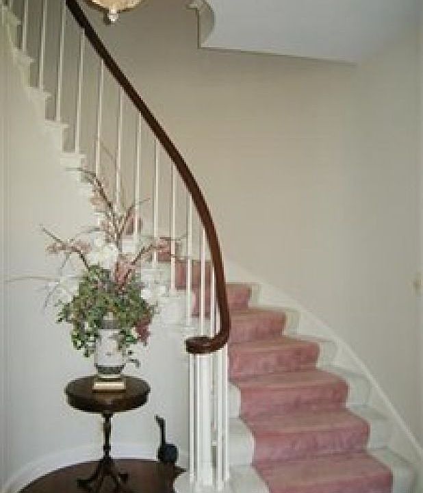 1st image of 21873 Avalon Dr