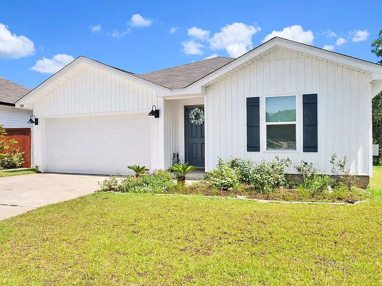 7024 Tepin Ct — Photo 2