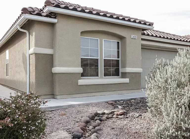 3433 Palatine Hills Ave — Photo 2