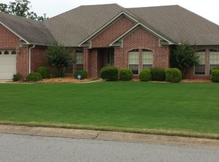 1205 Raymond Dr, Conway, AR 72034