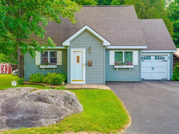 13 Victor Ave, Tupper Lake, NY 12986