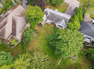 120 Riverbank Dr, Cambridge, ON N3H4R6