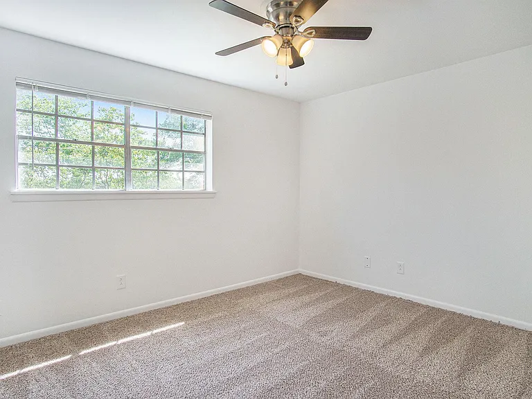 3267 Warringwood Dr — Photo 27