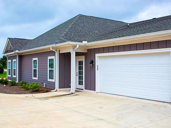 2nd image of 504 Nandina Ct