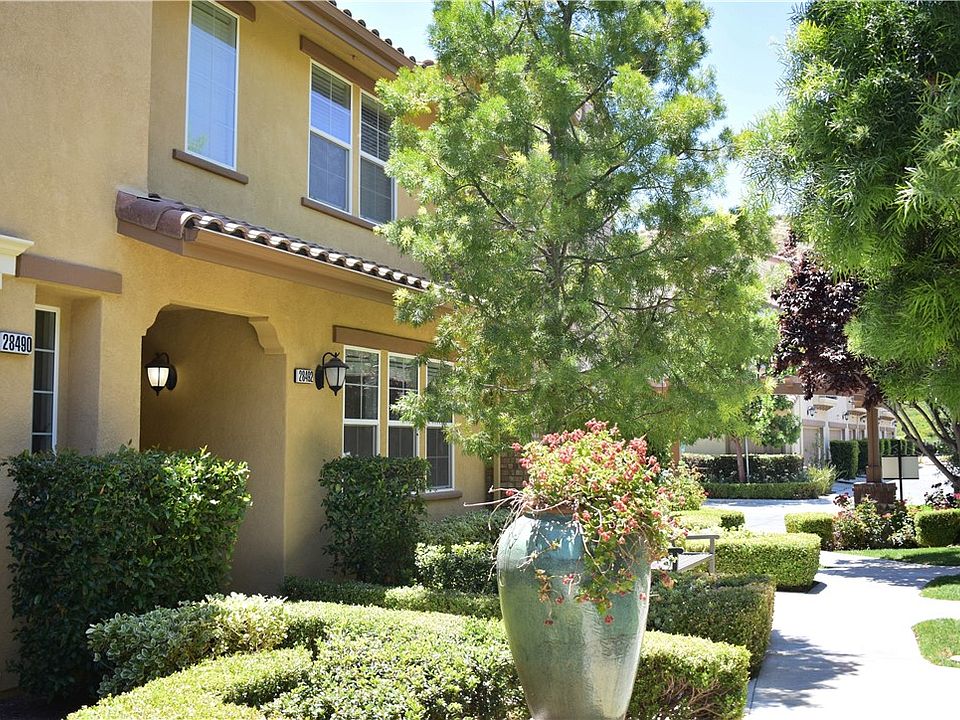 1st image of 28492 Herrera St