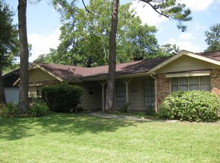 1739 Maux Dr, Houston, TX 77043