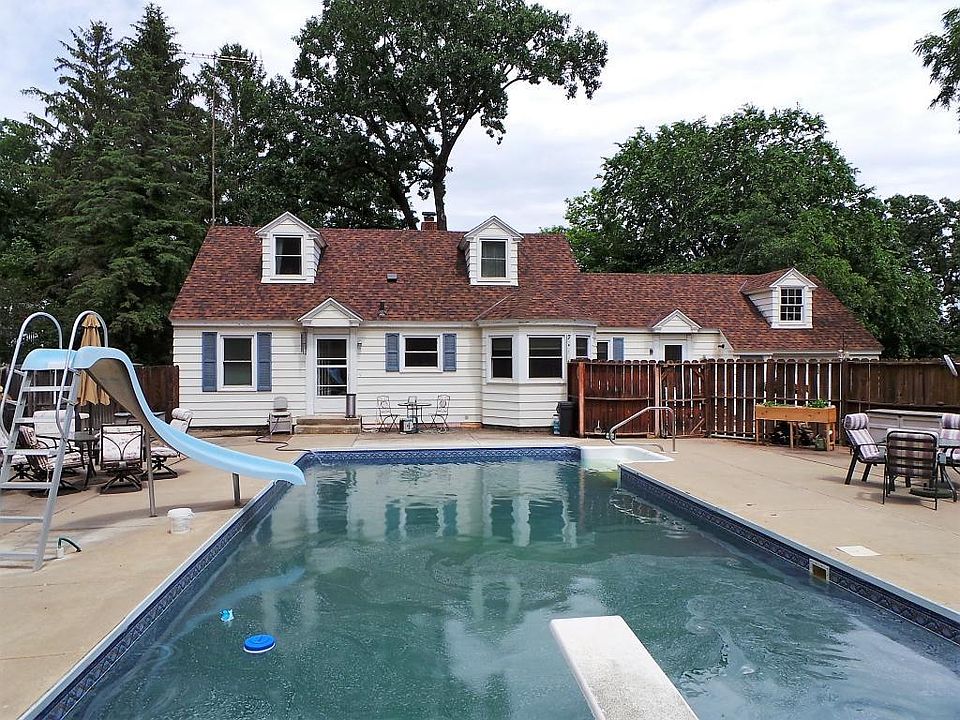 1st image of 32114 County Road 1