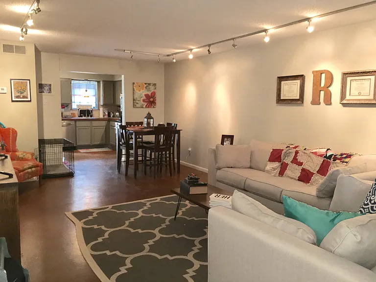 800 Main Ave — Photo 5