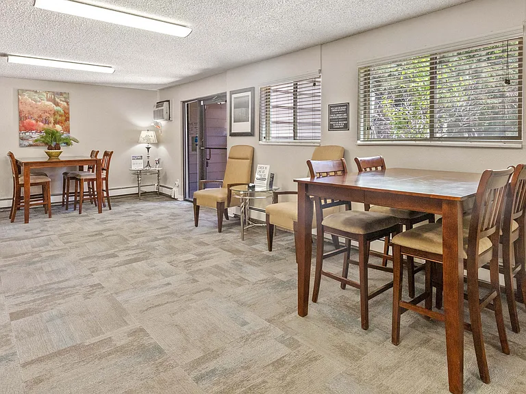 Sterling Heights — Photo 23