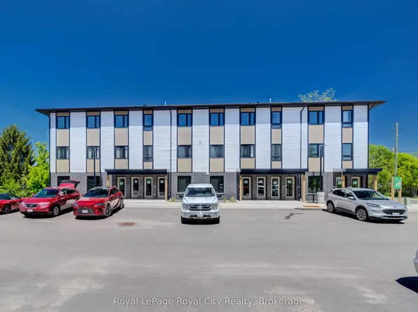 465 Garafraxa St W #9, Centre Wellington, ON N1M 1E6