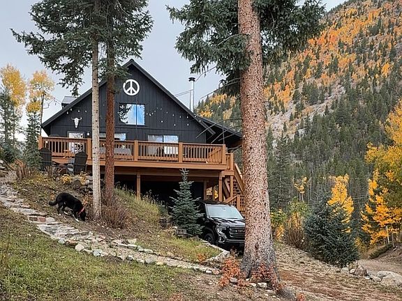 5th image of 5 Shady Ln