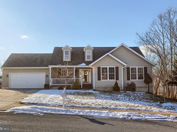 189 Bentley St, Taneytown, MD 21787
