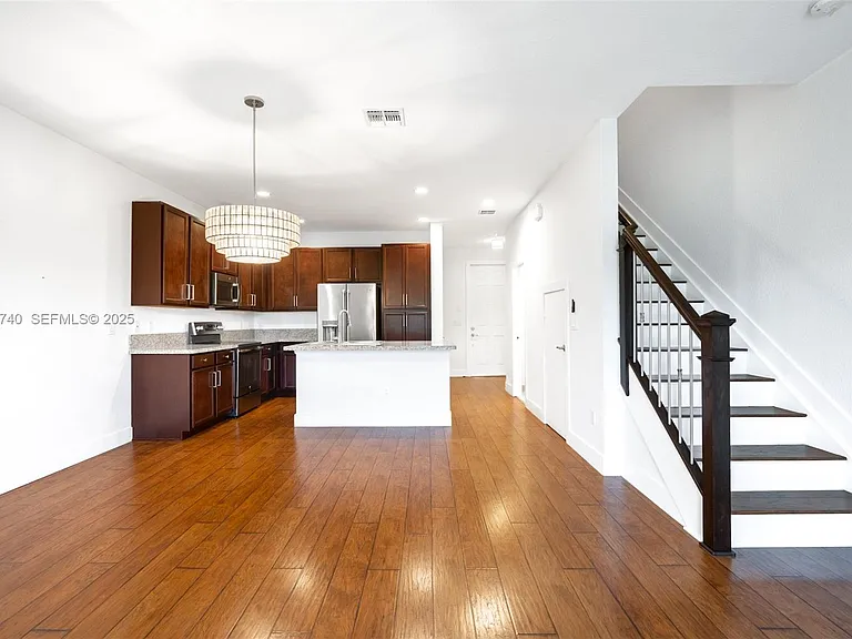 4652 Horseshoe Cir — Photo 16
