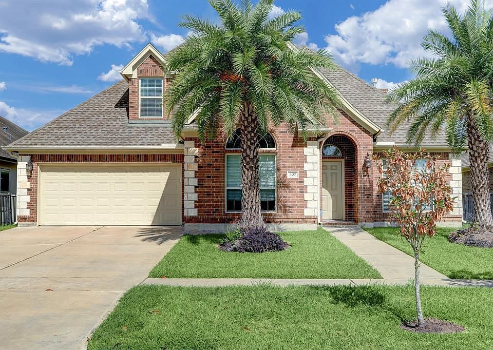 1st image of 307 Twin Timbers Ln