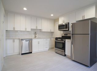 425 Newport Ave #4, Quincy, MA 02170