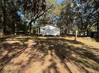 204 Huron St, Interlachen, FL 32148