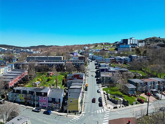 5th image of 5 Signal Hill Road