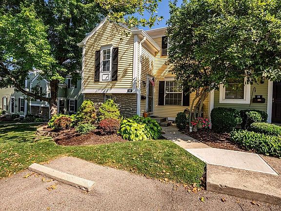 2nd image of 10 Wildwood Dr #162