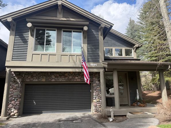 4605 Arrowwood Condo Dr