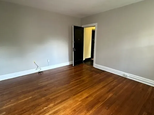 2530 Q St NW APT 25, Washington, DC 20007