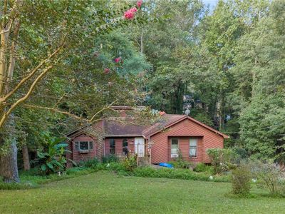 1373 Fairfield Dr SW, Lilburn, GA, 30047