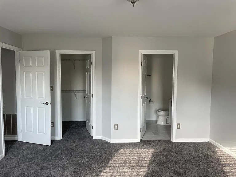 11010 Koman Cir #198-202 — Photo 17